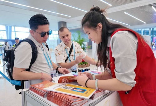 青春力量闪耀广交会 多岗位志愿者共筑国际贸易桥梁
